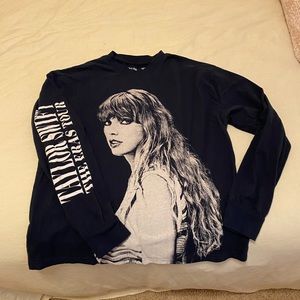 taylor swift long sleeved tshirt from the eras tour!